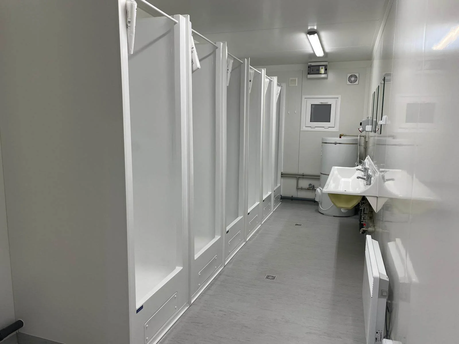 20-Fuß-Duschcontainer Neu – Bild 2
