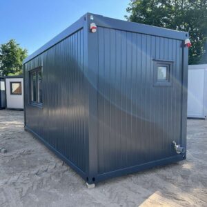 Container (Küche, WC, Dusche 6×2,43 m)